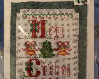 Design Works Crafts - Merry Christmas Mistletoe and Bells - Counted Cross Stitch Greetings Kit NIP #5854 ***Free Shipping***