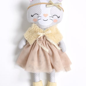 Gevulde Kat Pop Kleding voor Poppen Doek Doll Baby Shower Gift Rag Doll Toy Animal Doll Dress up Doll Kitty Pluche Heirloom Doll Soft Doll afbeelding 3