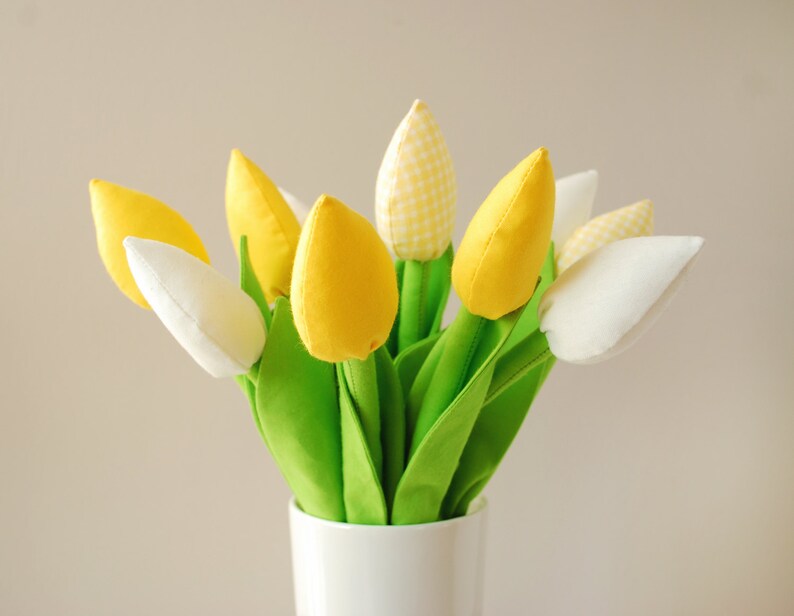 Jobuko – Bouquet de tulipes en tissu Jobuko – Bouquet de tulipes en tissu