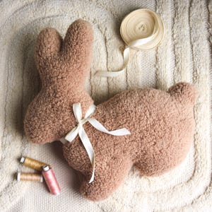 Bunny with bow, bunny pattern