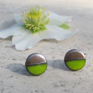 Ceramic stud earrings, small lime green round earrings, Minimalist studs handmade, everyday earrings.