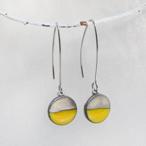 Long ceramic earrings. Yellow and silver charm with surgical steel hooks. Minimalist earrings handmade in France.