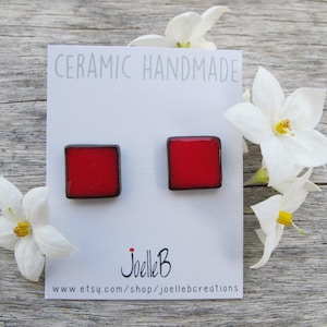 Handcrafted ceramic stud earrings, Square red studs, Geometric earrings, Minimalist studs, everyday earrings.