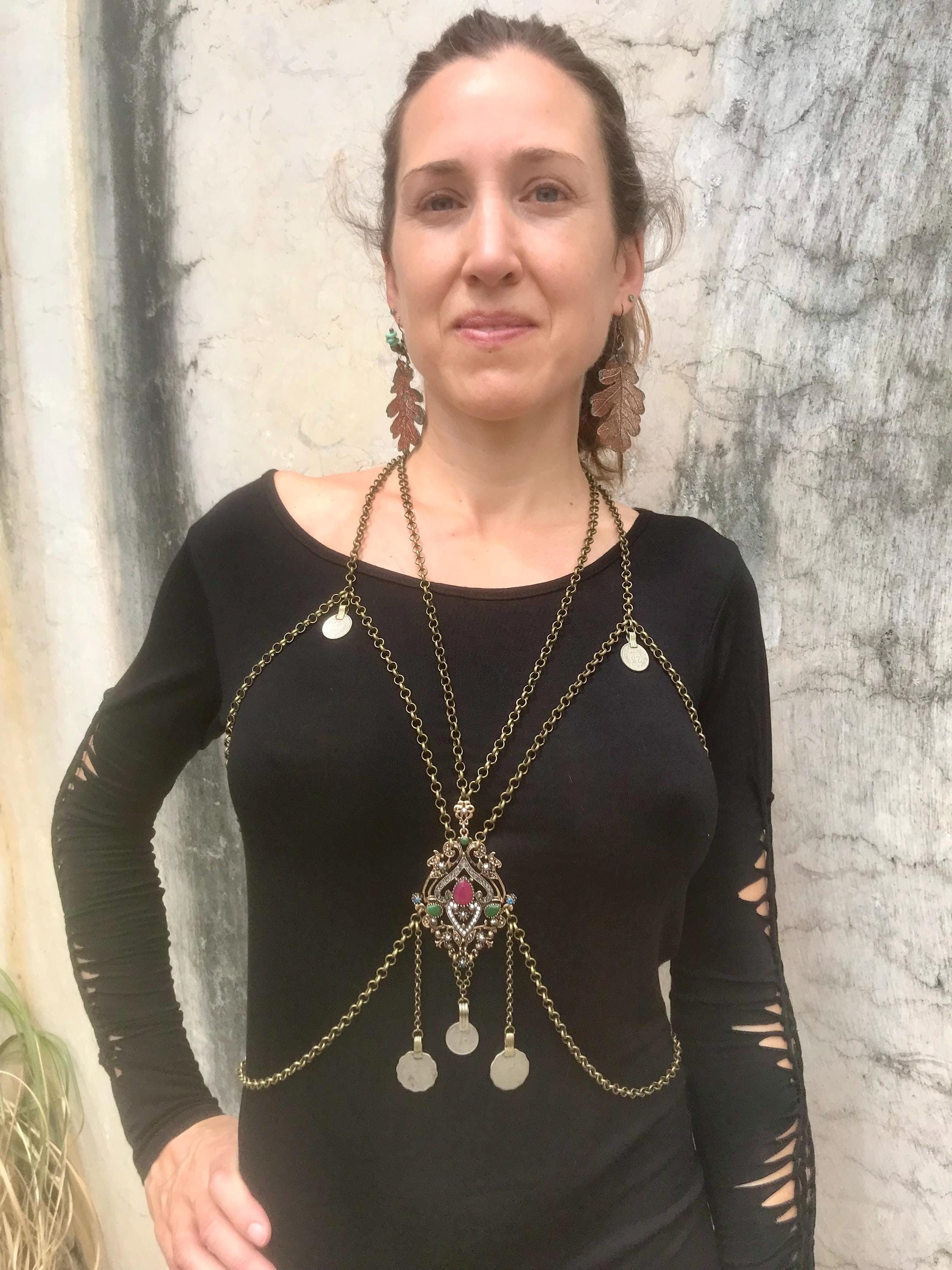 Baroque style waist chain Baroque Pearl Waist Chain – RICHRADIQS main image 3