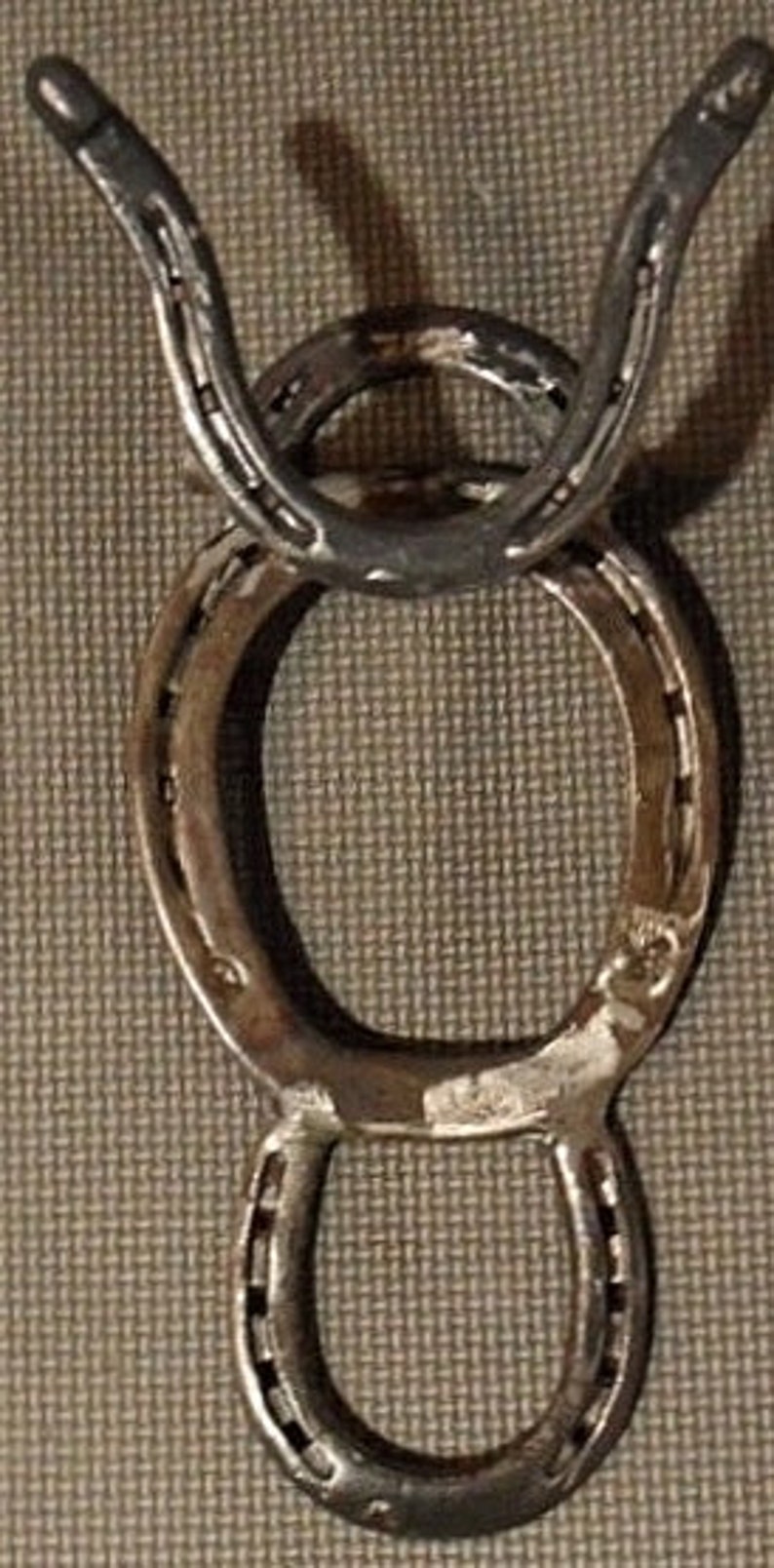 horseshoe boot puller