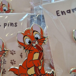 DEC stamp pin Oliver オリバー　ピンバッジ Oliver and Company Pin | eBay