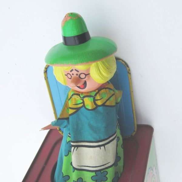 Mattel Metal/Tin Jack In The Box Mother Goose Wind-Up Plays Music Works Mattel Pop-Open Toy Vintage 1971 Whimsical Oldie Good Condition