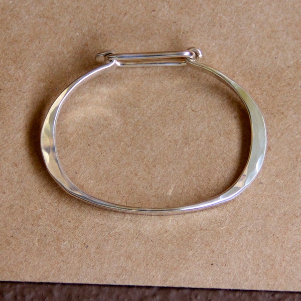 Sterling Silver Clasp Bracelet