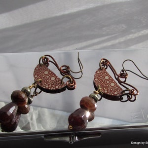 Earrings: Brown Abstract Dots