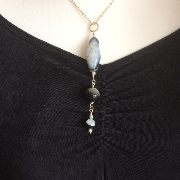 3 Stone Agate Drop Pendant