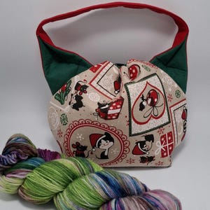 Sac Cat Ears Project pour tricoteuses, se ferme avec un cordon et est entièrement doublé