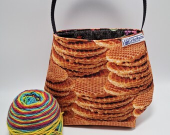 Stroopwafel FiberBasket , fluff basket or Yarn bowl for spinning, knitting, crochet or anything you like