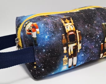 Knitbox , a Project Bag for knitting, crochet, or whatever you like