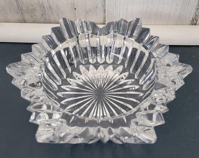 Heisey Ridgeleigh Pressed Glass Ashtray