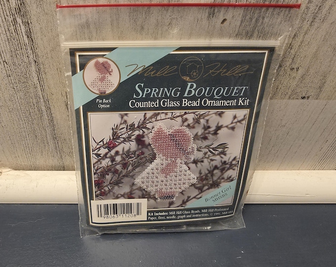 Mill Hill Bonnet Girl Counted Glass Bead Kit