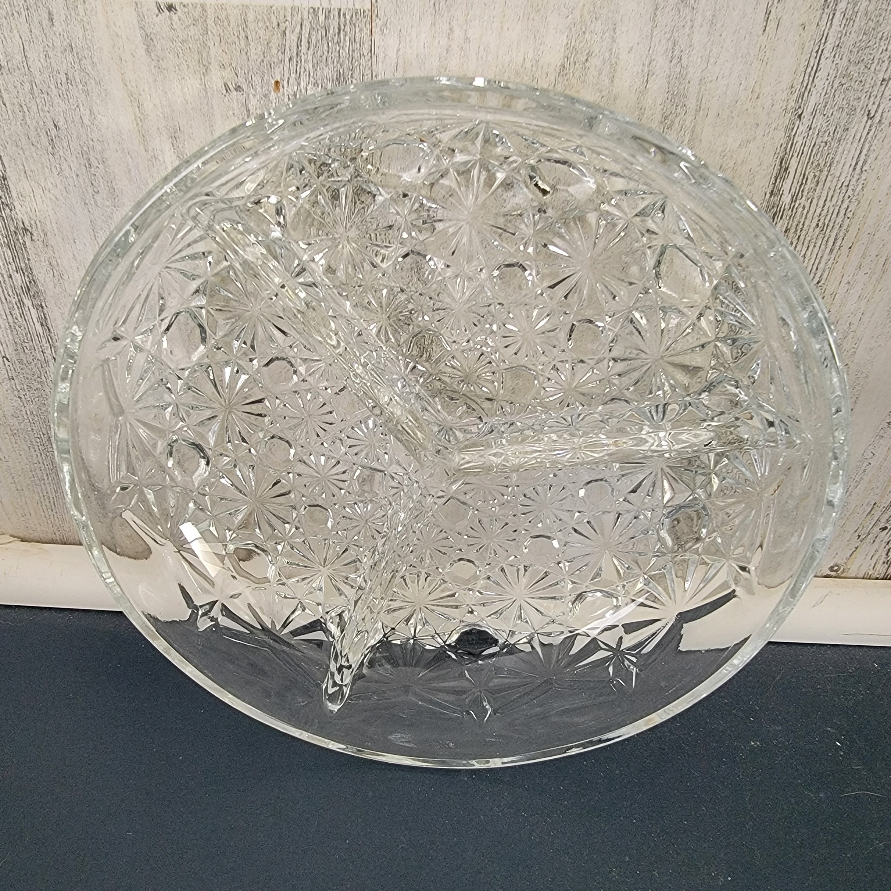 Lovely 1950's Indiana Glass Button & Bows Divided Dish - Etsy Lovely 1950's Indiana Glass Button & Bows Divided Dish - Etsy