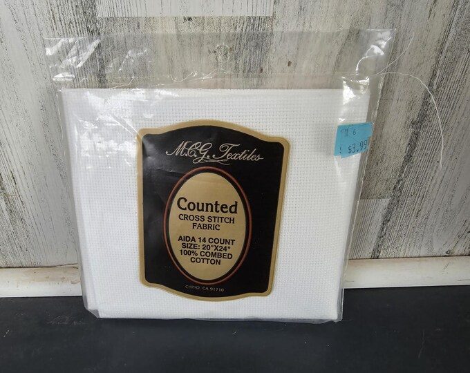 MCG Textiles Counted Cross Stitch Fabric Large Scraps 1 White 1 Green