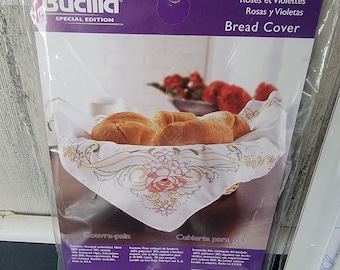 Bread Cover Embroidery Kit 45198 Roses & Violets