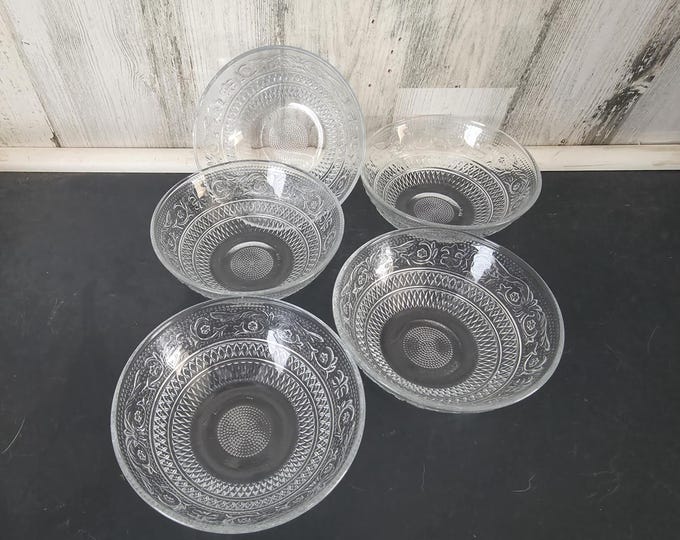 5 KIG Malaysia Fleur de Lis Trellis Patterned Glass Bowls for Fruit