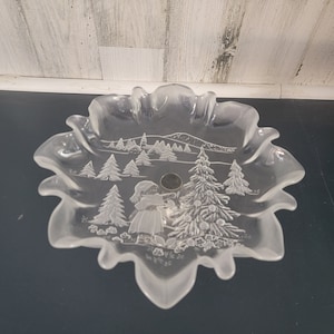 Mikasa Christmas Story Pedestal Dish