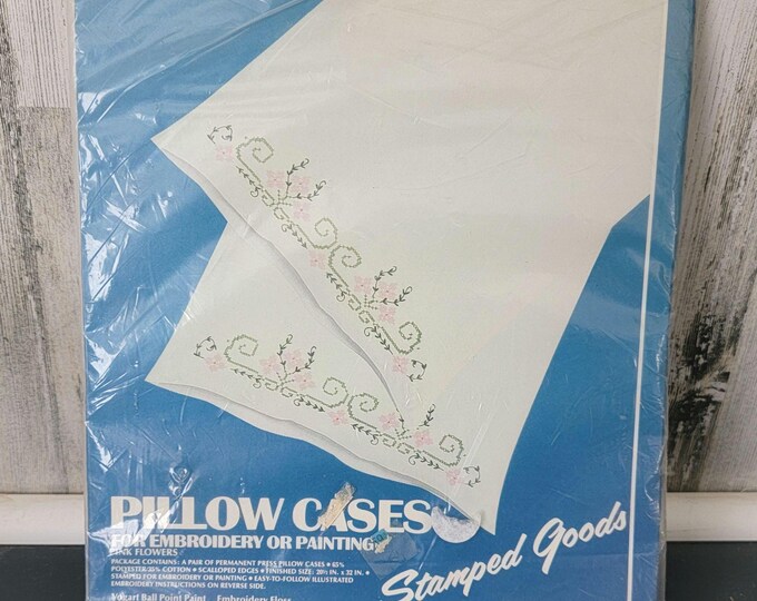Vogart Crafts Pillow Cases for Embroidery or Painting Kit