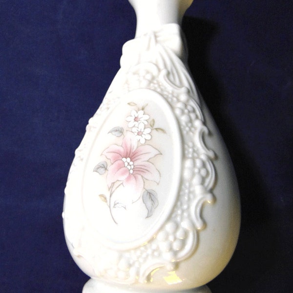 Ribbon Vase - Etsy