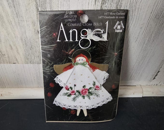 Jo-Ann's Counted Cross Stitch Angel Ornament Kit #1477 Rose Garland