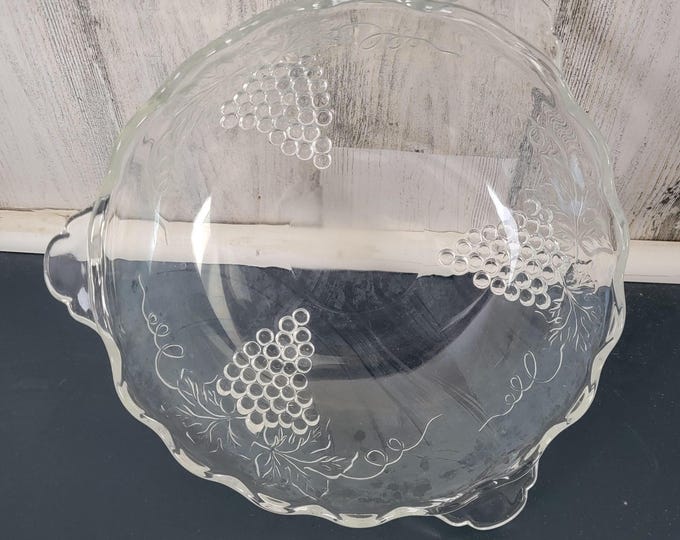 1950's Anchor Hocking Grape Intaglio Clear Glass Bowl
