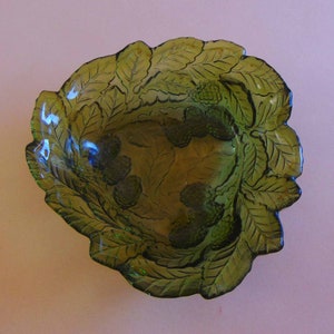 Green Indiana Glass Loganberry Dish