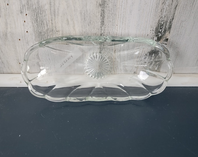 Scalloped Trinket or Relish Dish