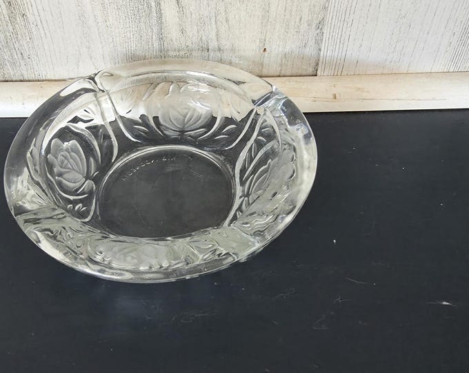 Rose Pattern KIG Indonesia Rose Embossed Ash Tray with 4 Slots Heavy Glass