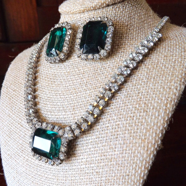 Vintage Emerald And Rhinestone Necklace Earring Set_Large Emerald Necklace With Rhinestones And Earrings Set 1980's