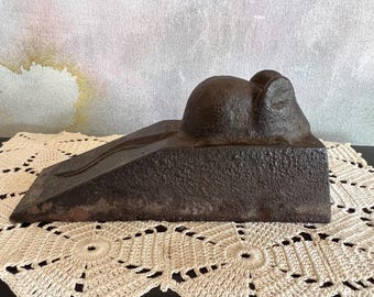 Vintage Heavy Cast Iron Mouse Door Jam Doorstop Or Desk Paperweight On Cheese Wedge