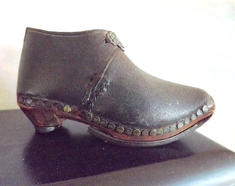 Vintage Child's Wooden And Leather Clog Lancashire 1800's