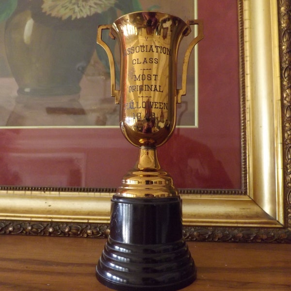 Antique Loving Cup Trophy On Bakelit Base 1948_Dodge Inc. Trophies