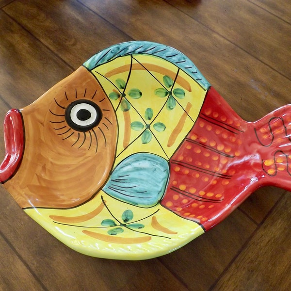 Vintage Vietri Fish Plate Wall Hanging Colorful Italian Pottery 16"_Beach Cottage Fish Plate Decor_Italian Majolica Fish Plate