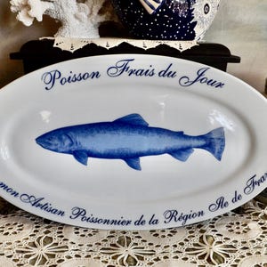 Williams Sonoma Oval Fish Platter Poisson Frais du Jour Fresh Fish Of The Day 20" Blue White Kitchen