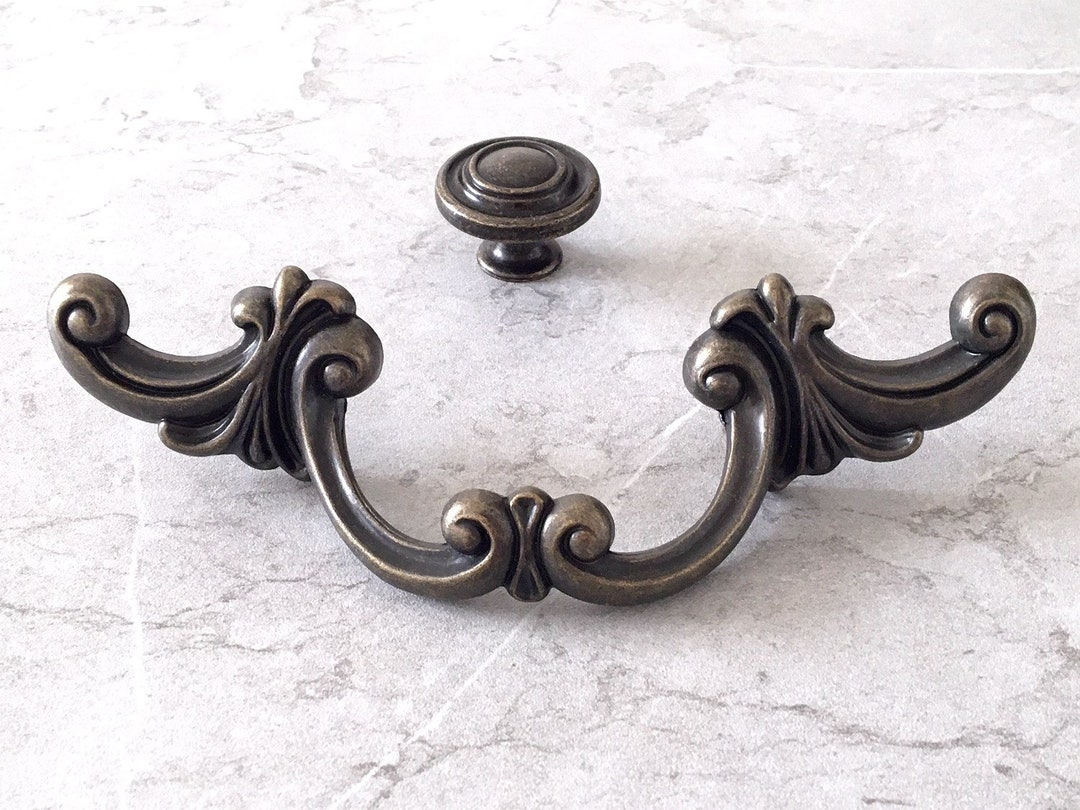 3 1/2 Vintage Style Drawer Pulls Handle Knob Antique Bronze Pull Vanity Drawer Handle