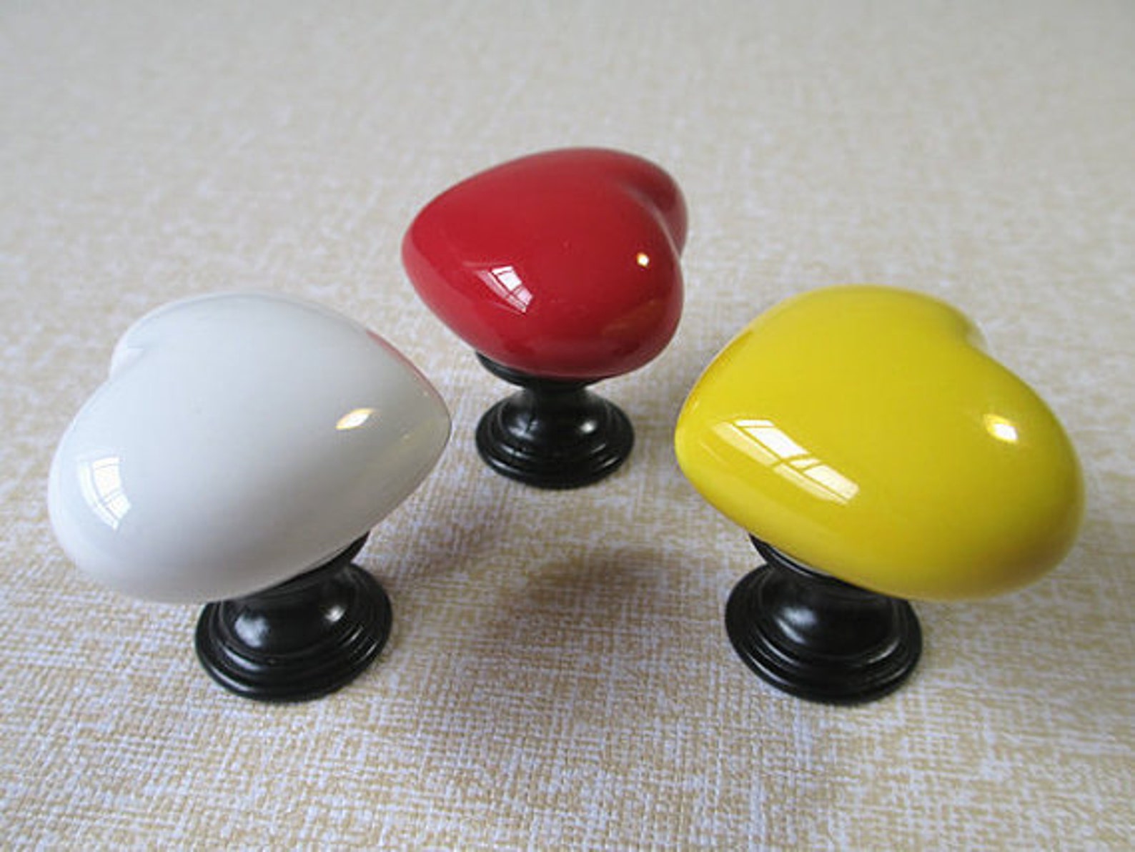 Perillas de cerámica / de los cabritos aparador cajones | Etsy