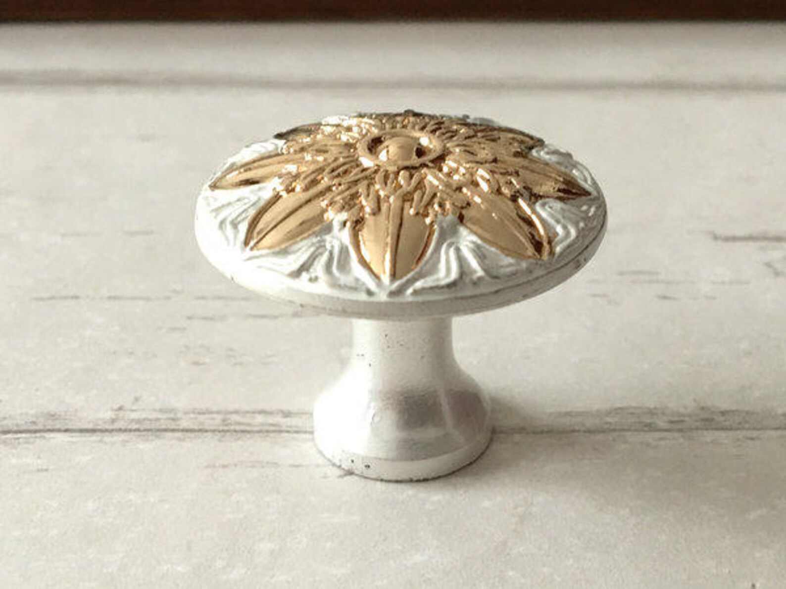 Shabby Chic Dresser Knobs Gold Flower Drawer Knob Pulls Etsy