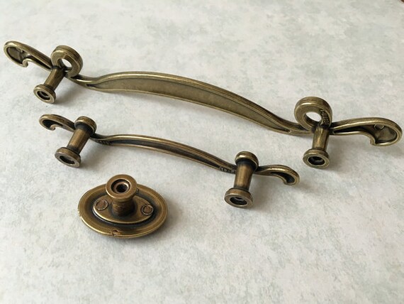 3.25 6 Drawer Pulls Handles Dresser Pull Handle Knobs Antique Bronze  Kitchen Cabinet Door Pulls Vintage Furniture Decorative 3 1/4 82 153 -   Canada