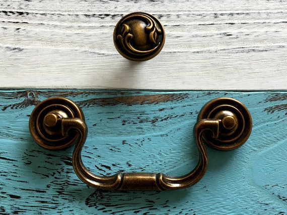 Securit Fancy Brass Plate Cupboard Dresser Drawer Door Pull Handle 63mm