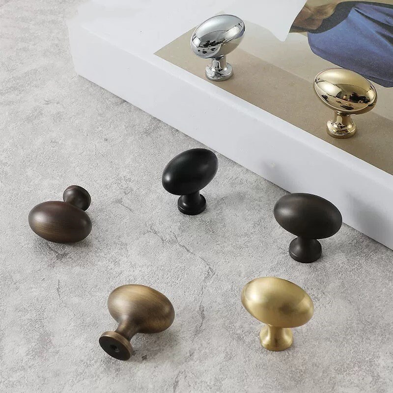 Silver knobs deals