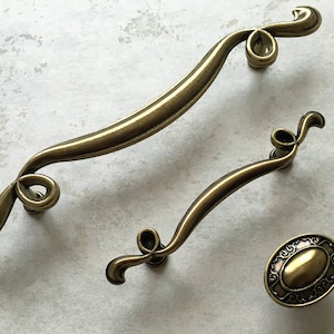 3.25" 6" Drawer Pulls Handles Dresser Pull Handle Knobs Antique Bronze Kitchen Cabinet Door Pulls Vintage Furniture Decorative 3 1/4" 82 153