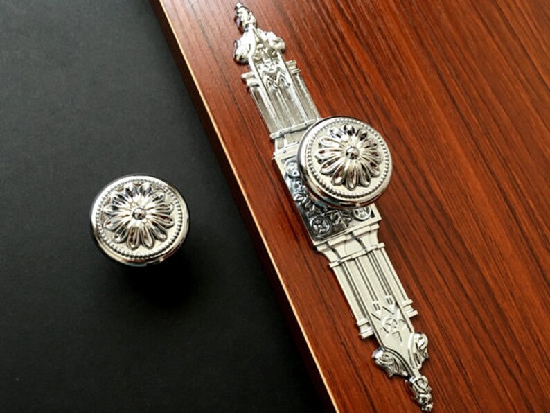 Dresser Knobs Drawer Knob Pulls Pull Handles Back Plate Silver Chrome Kitchen Cabinet Door Ornate Decorative Hardware Cupboard Solid
