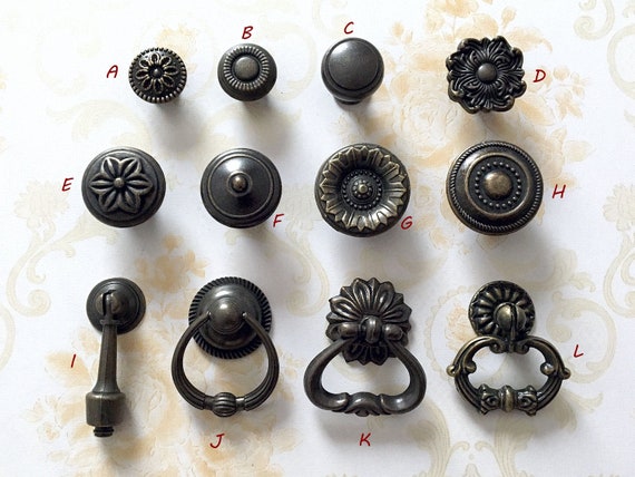 50 PC Lot Vintage Look Ceramic Door Knobs Handle Pull Door Handle Cabinet Drawer 50 PC Lot Vintage Look Ceramic Door Knobs Handle Pull Door Handle Cabinet Drawer