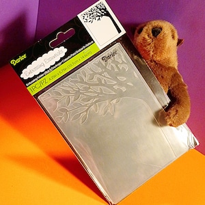 Darice Leafy Tree Trunk Embossing Folder (Retired Pattern)