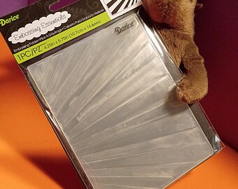 Darice Sunrays Embossing Folder (Retired Pattern)