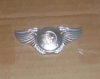 Indian Scout Chief Hawk Apache Arrow Motorcycle Fan Club Biker Jacket Wing Rider Pin Badge Cap Easy Rider Chopper Bike Silver Button