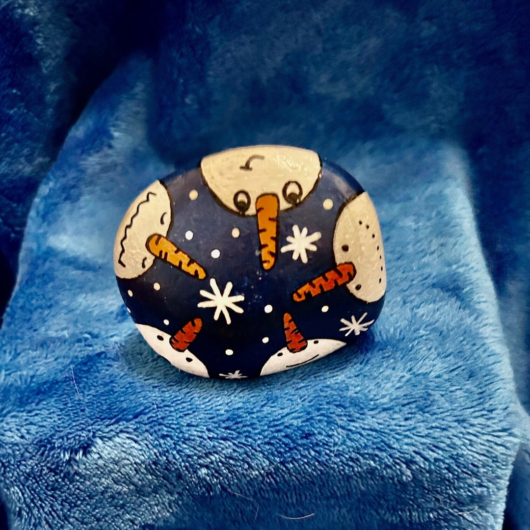 Snowmen Making Snow Painted Rock, Hand-painted, Garden Decor ...